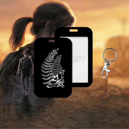 THE LAST OF US KEYCHAIN *CARD HOLDER*