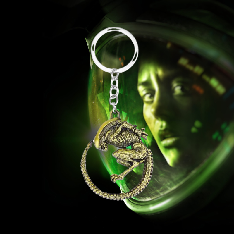 ALIEN ISOLATION KEYCHAIN