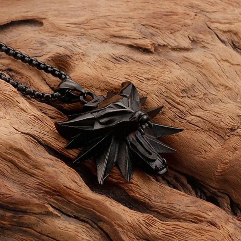 THE WITCHER 3 WILD HUNT NECKLACE